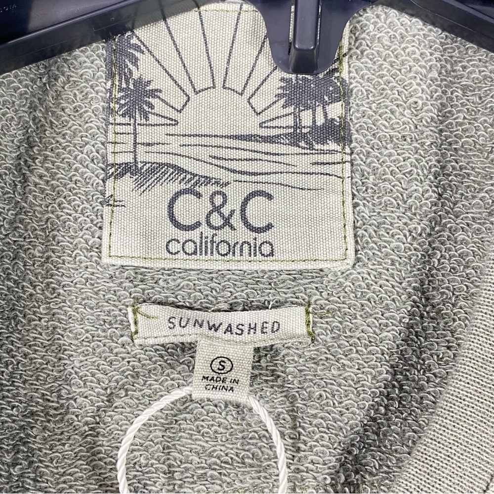 C&C California Sunwashed Beach Terry Sweater Women's S Green Crop Oversized NWT - Picture 4 of 9